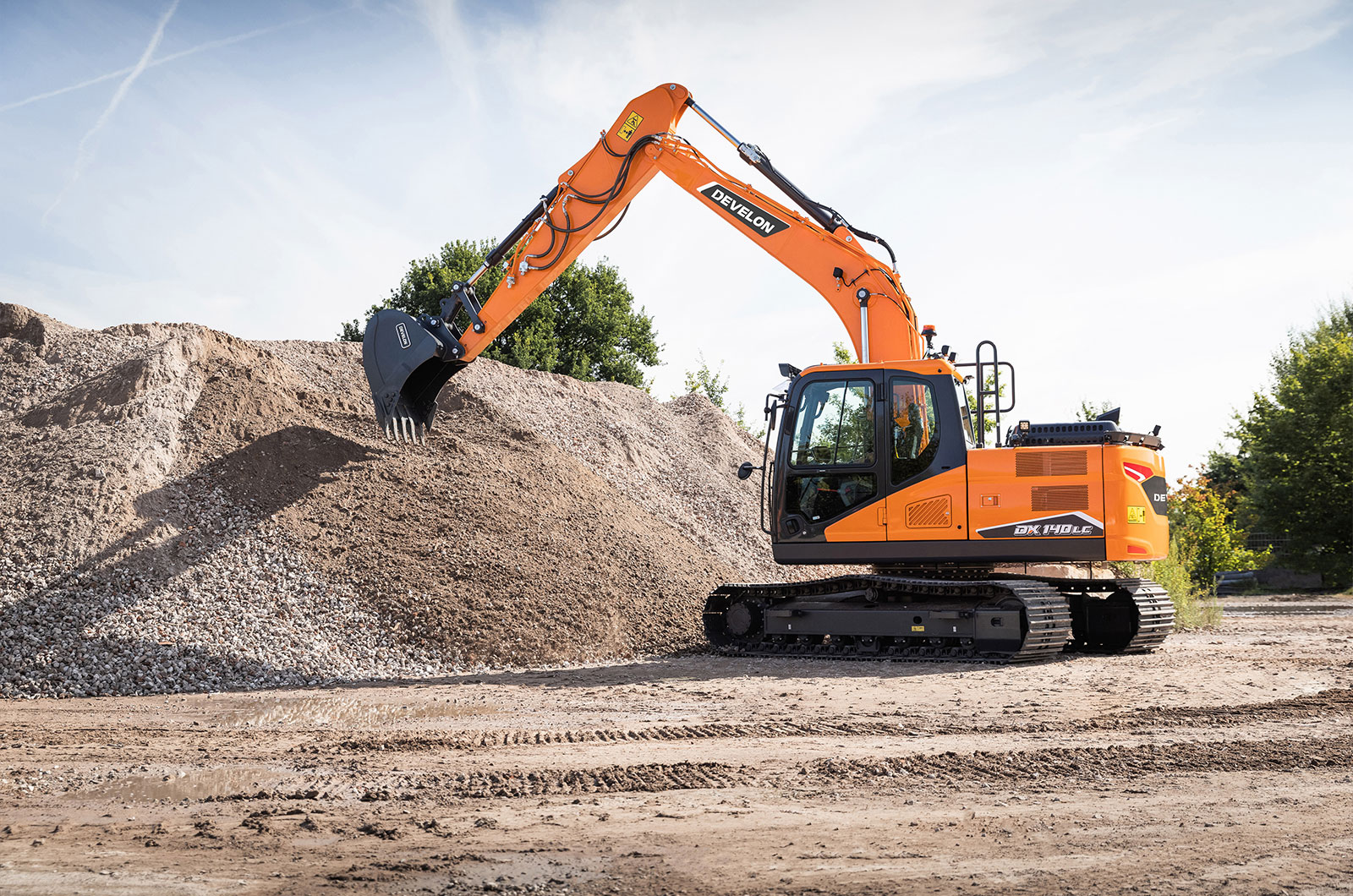 Suppliers of Doosan and Gehl Manufacturing Equipment